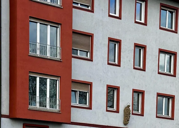 Nähe Alte Mainbrücke